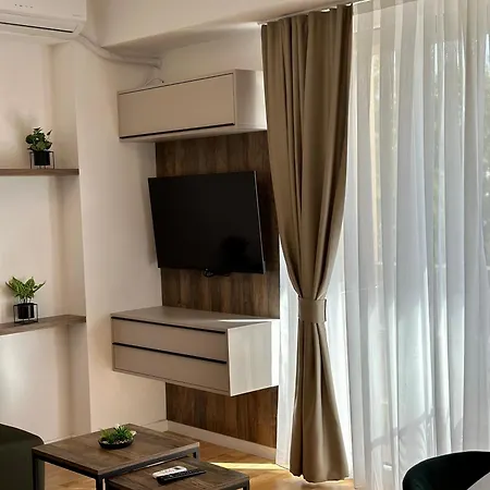 Apartment Downtown Riverside Skopje