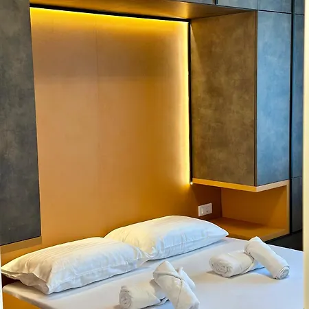 Apartment Downtown Riverside