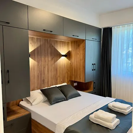 Apartment Downtown Riverside