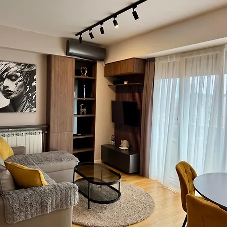 Apartment Downtown Riverside *