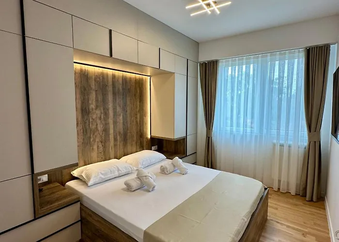 Downtown Riverside * Szkopje