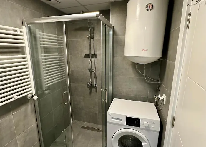 Downtown Riverside Apartman