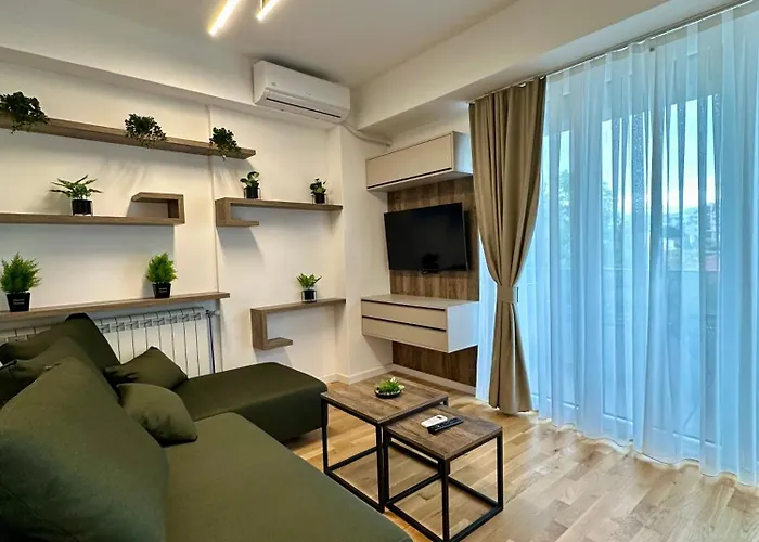 Downtown Riverside * Skopje