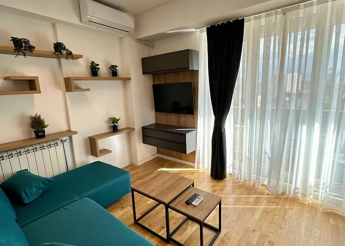 Downtown Riverside Apartman