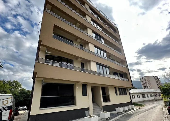 Downtown Riverside Apartament Skopje