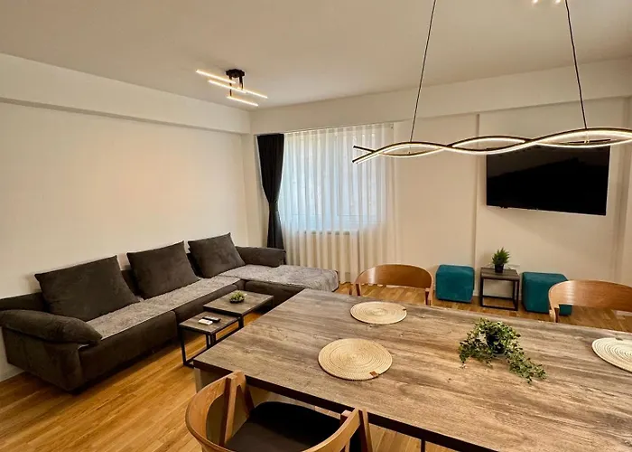 Downtown Riverside Szkopje